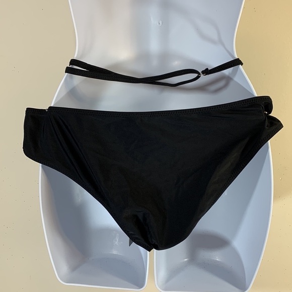 NWT. Tempt Me Large Black Bikini Bottom. - Picture 4 of 8